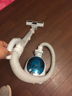 紙パック掃除機１