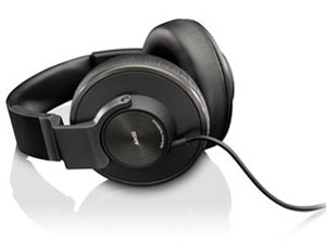 K550 ヘッドホン AKG